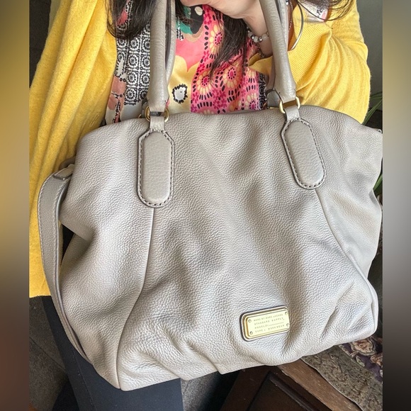 Authentic MARC BY MARC JACOBS cow leather convertible shoulder/satchel/Crosb - Picture 13 of 16